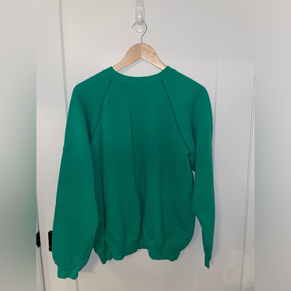 Vintage 1980’s Hanes “Ireland” Crewneck In Green - Picture 3 of 3